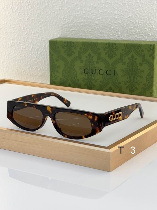 Gucci Sunglasses 685